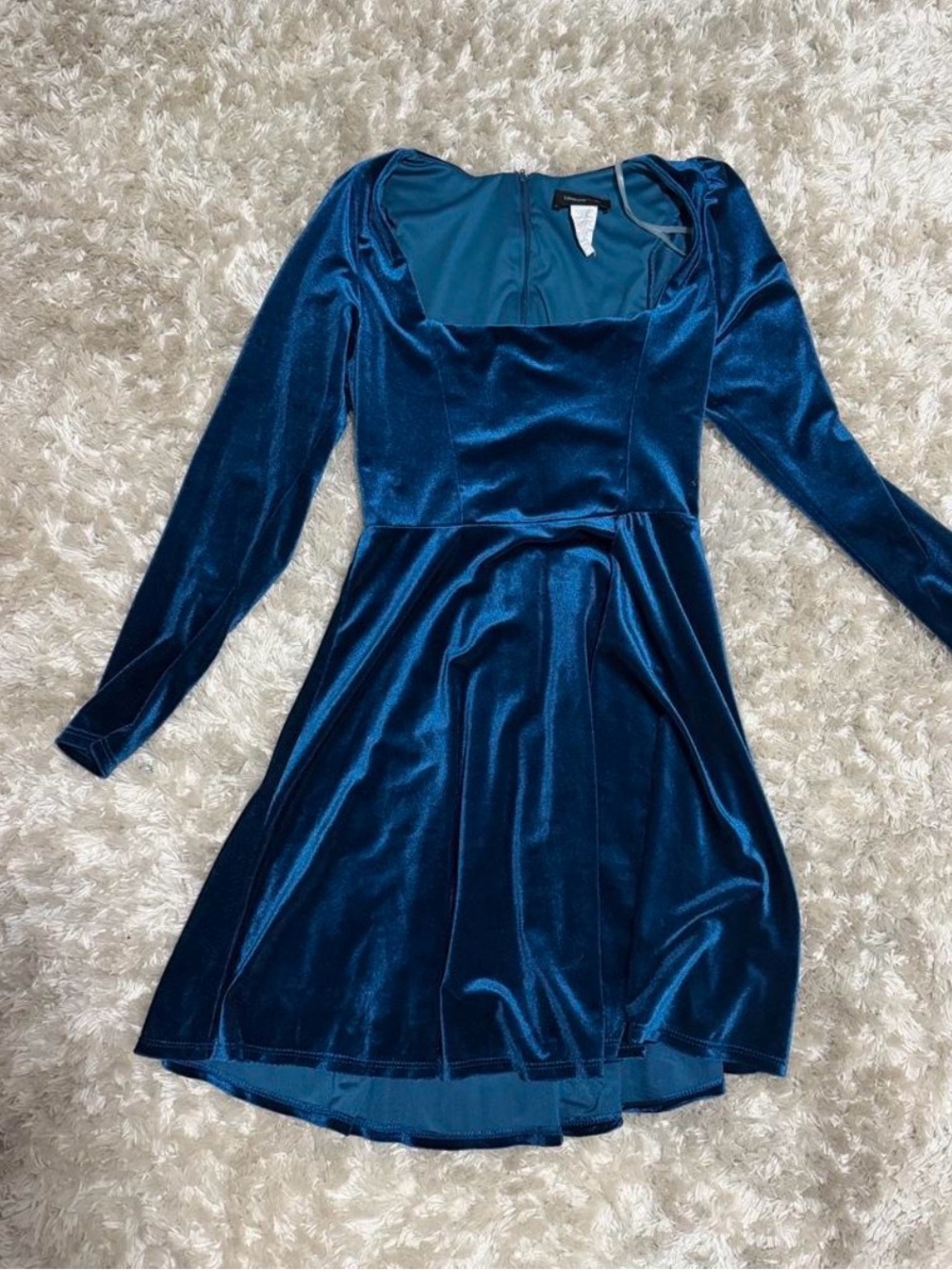 Long-Sleeve Velvet Square-Neck Mini Dress in Deep Blue